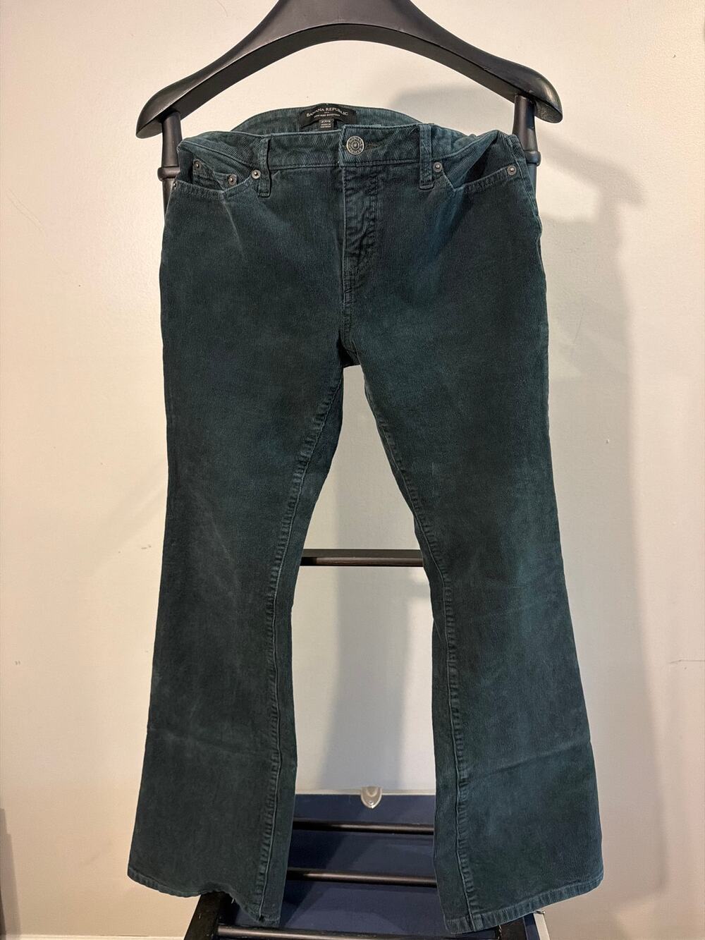 Abercrombie Corduroy Low Rise Boot Cut Green 27 Size 4